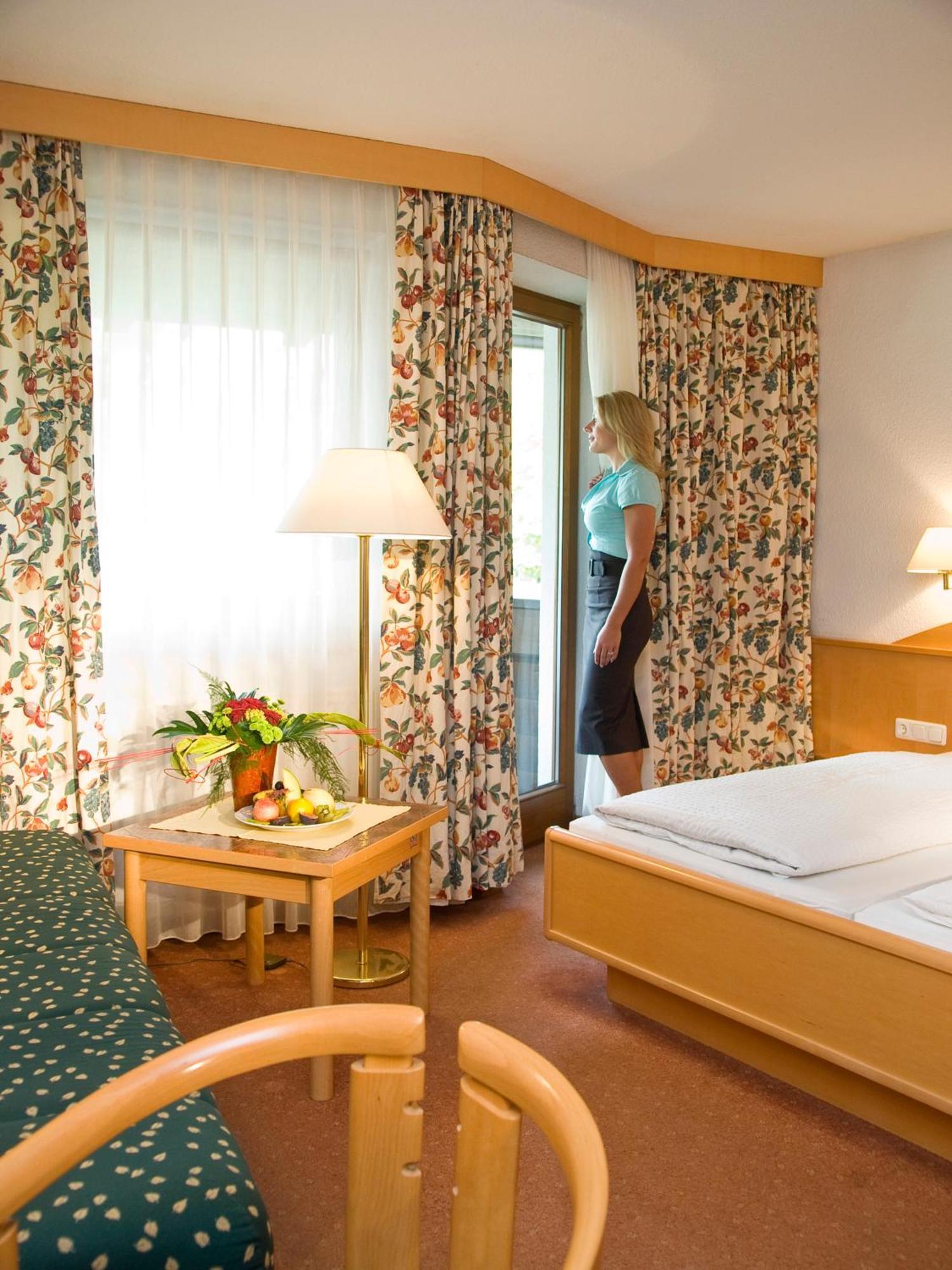 Hotel Auderer Imst Ruang foto