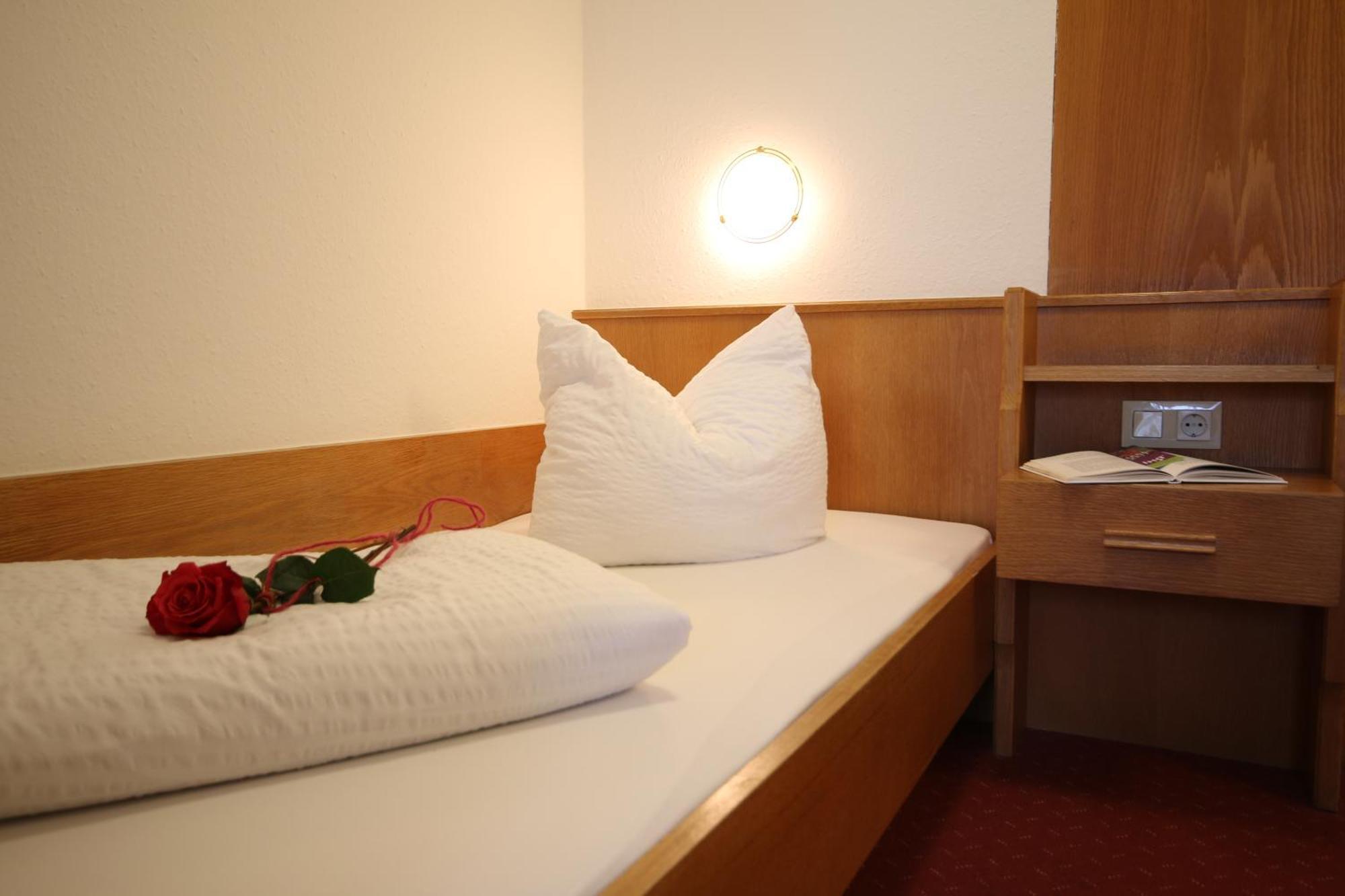 Hotel Auderer Imst Ruang foto