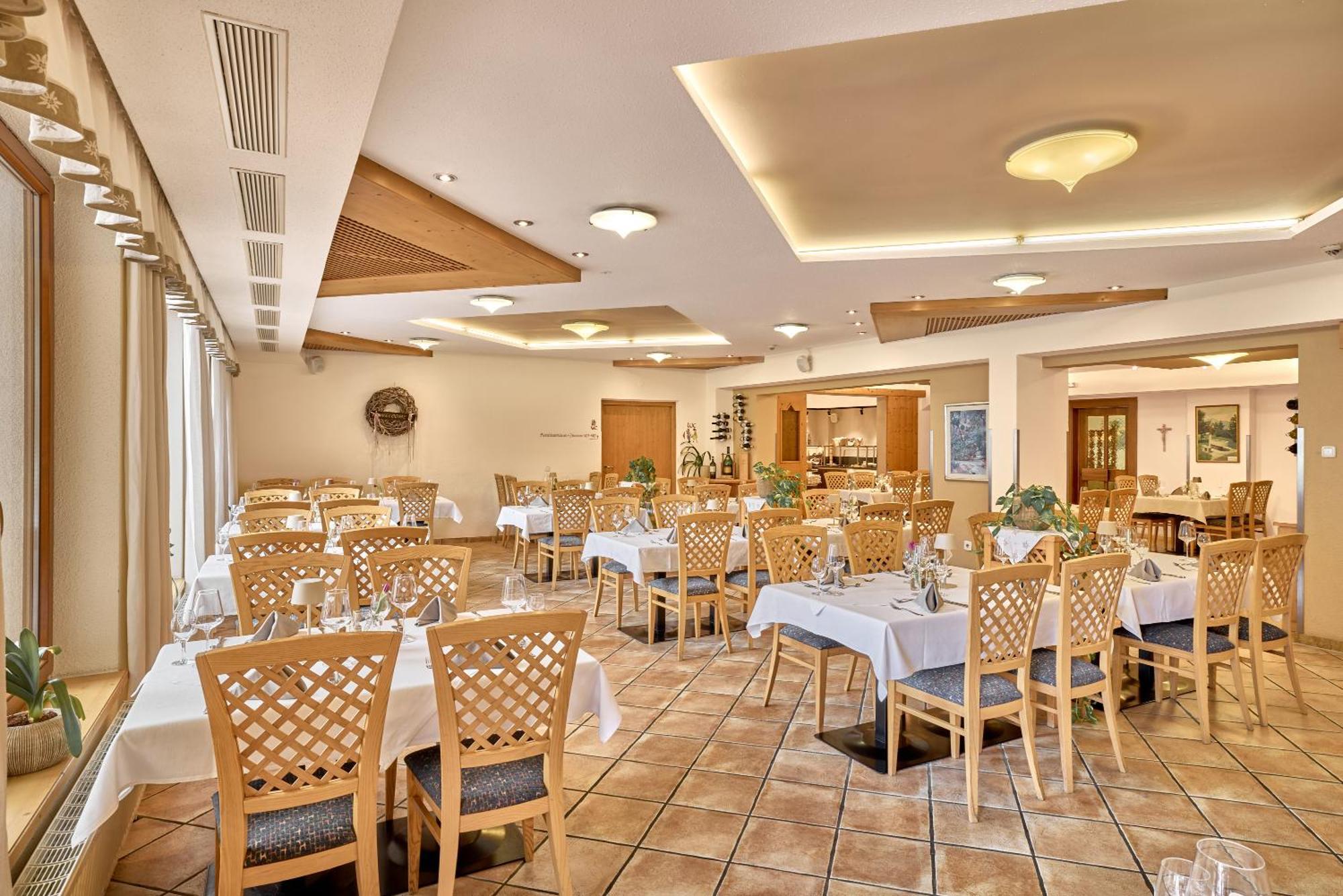 Hotel Auderer Imst Bagian luar foto