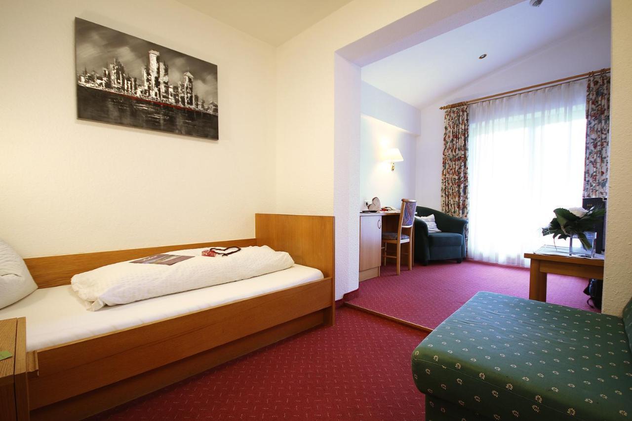 Hotel Auderer Imst Bagian luar foto